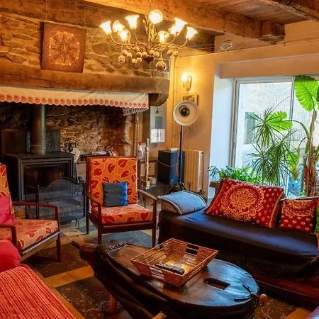 Grande Maison A Louer * Luc